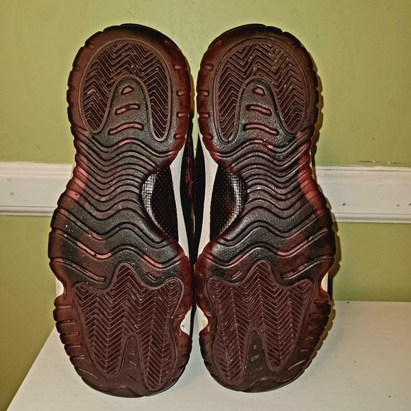 Jordan's 11 - Picture 7 of 7